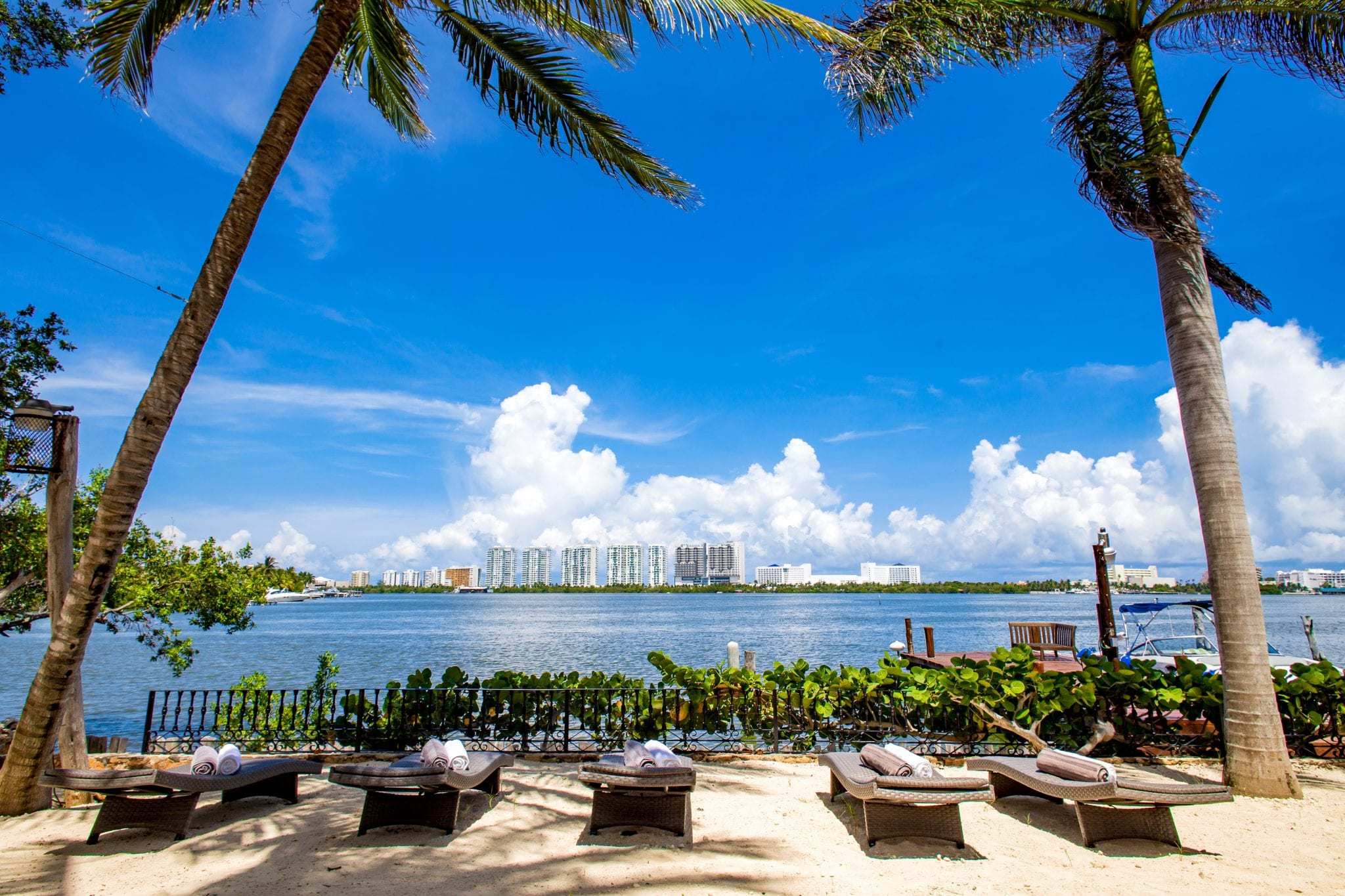 7 BR Mexican Mansion - Exterior - Lounging