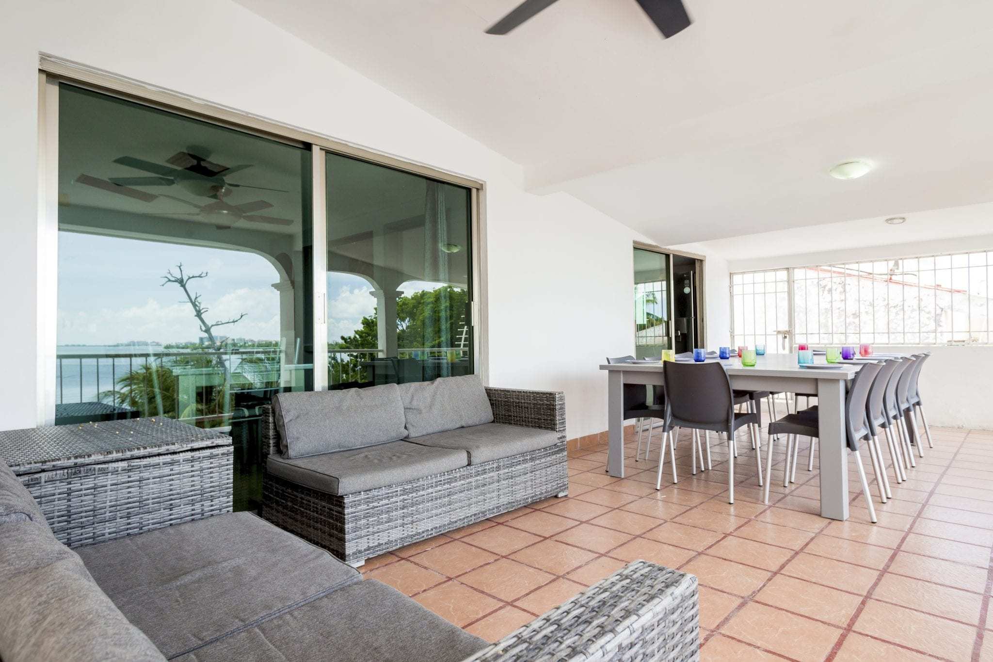 3 BR Casa Tortugas - Exterior - Outdoor Lounging + Dining